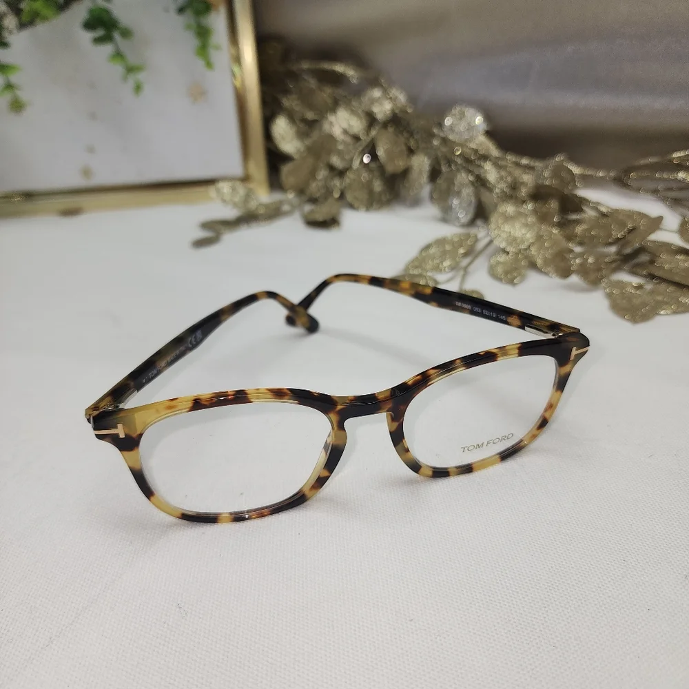 Authentic NWOT Tom Ford TF5505 053 With HARD CASE AND DUST CLOTH